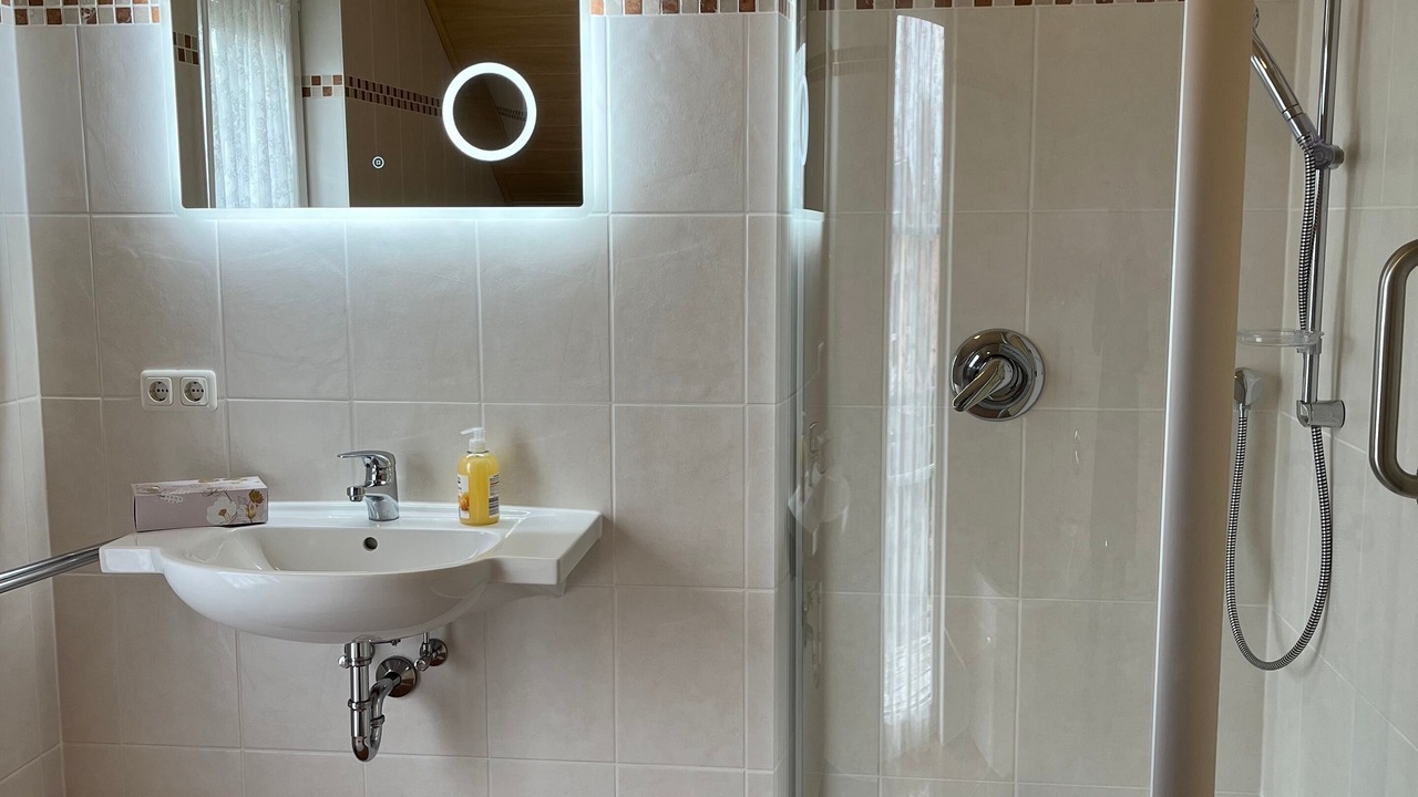 Photo of Bathroom in Peissenberg