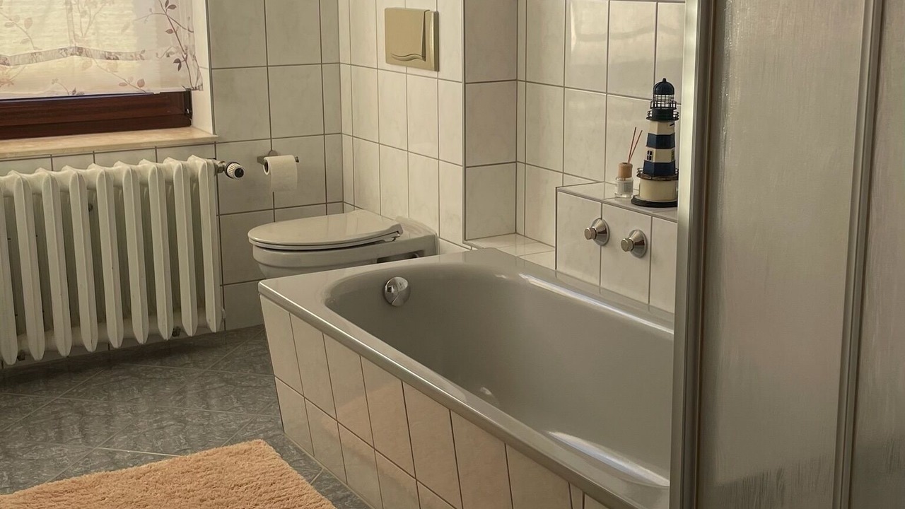 Photo of Bathroom in Neppermin