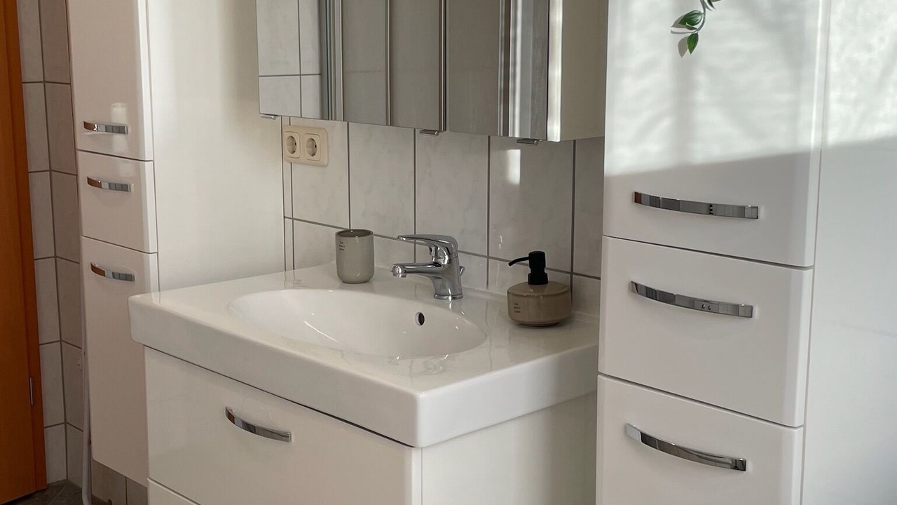 Photo of Bathroom in Neppermin