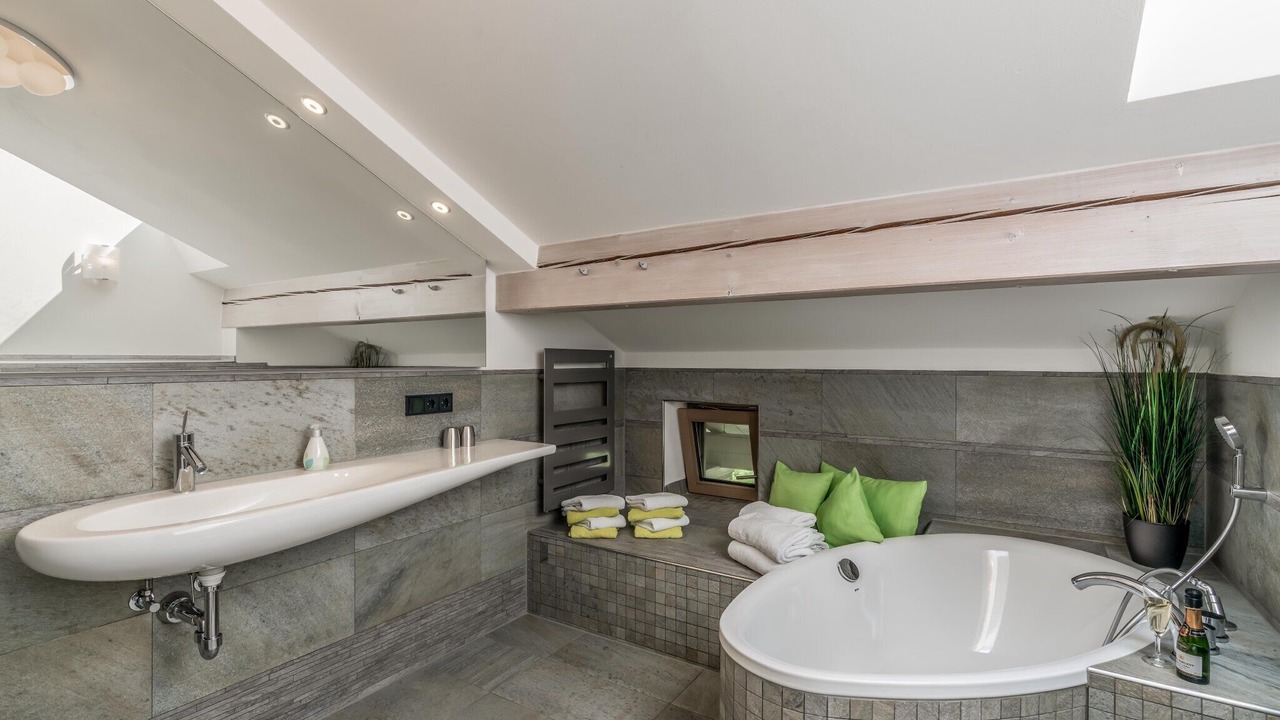 Photo of Bathroom in Pelham
