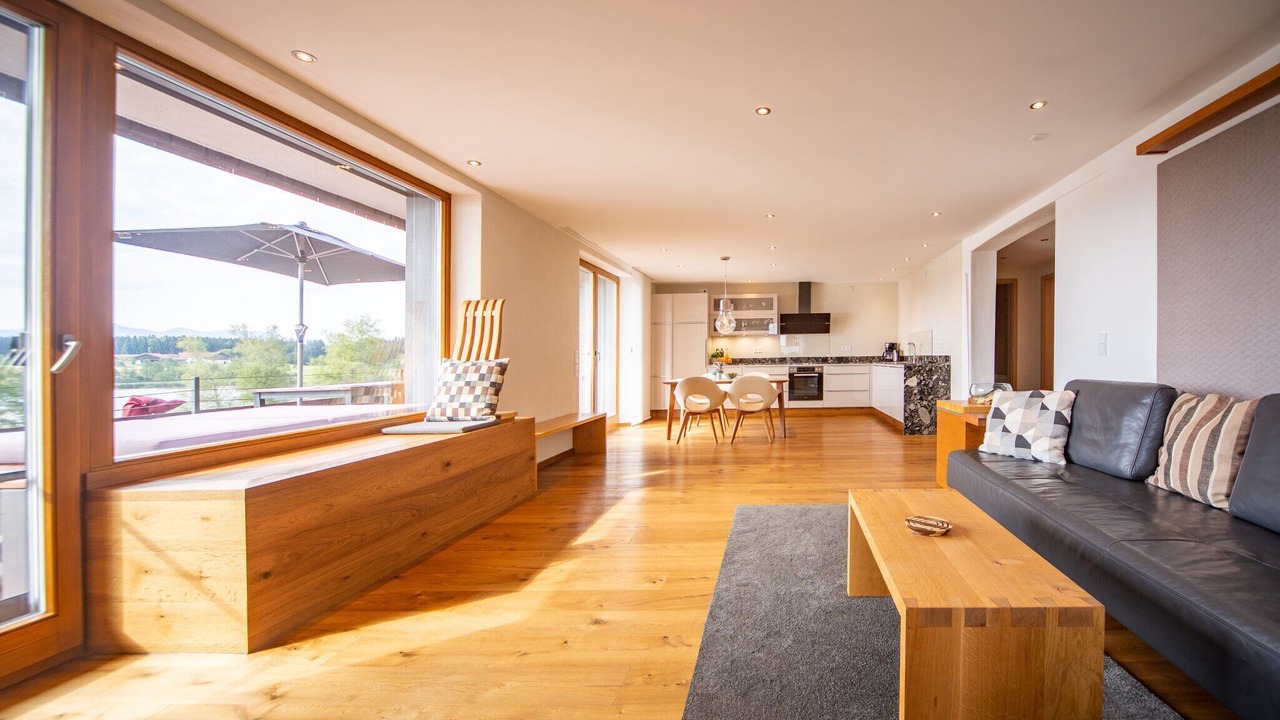 Photo of Livingroom in Pelham