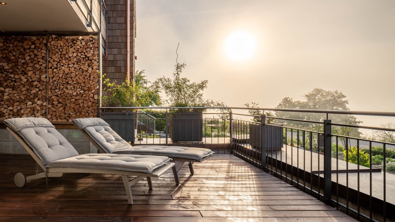 Photo of Patio Balcony in Pelham