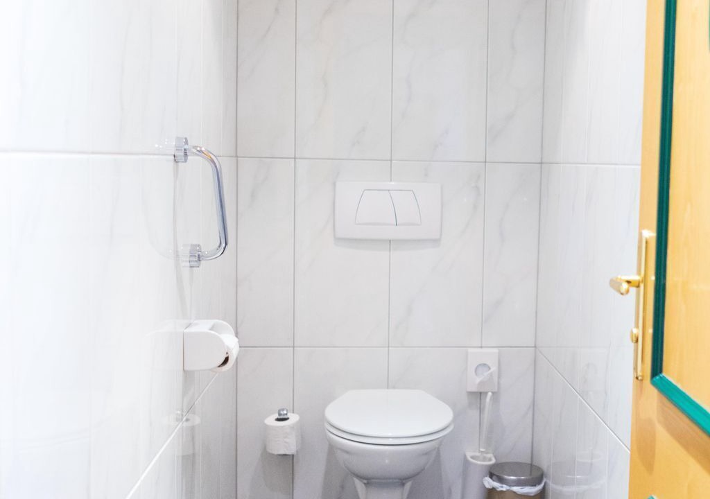 Photo of Bathroom in Mosern