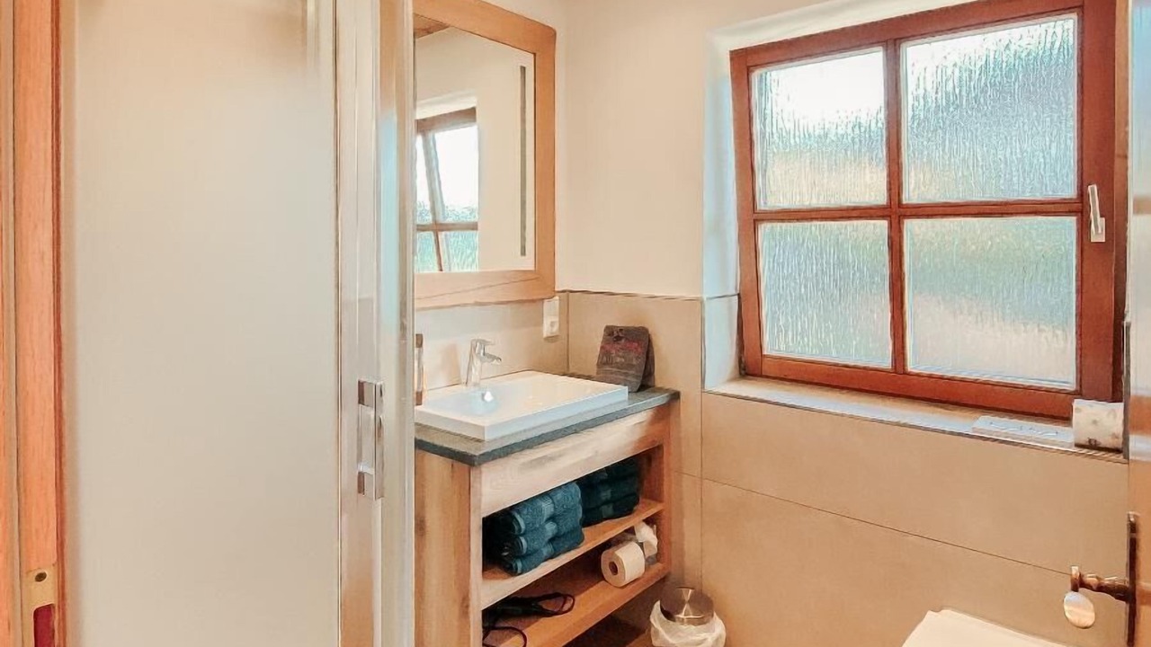 Photo of Bathroom in Barnzell