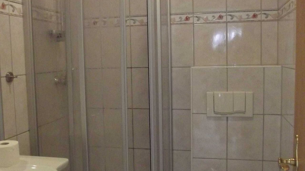 Photo of Bathroom in Kachlin