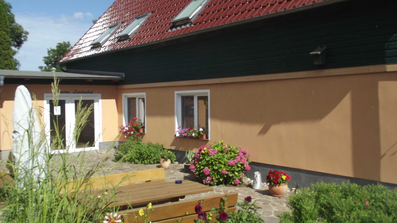 Photo of Patio Balcony in Kachlin
