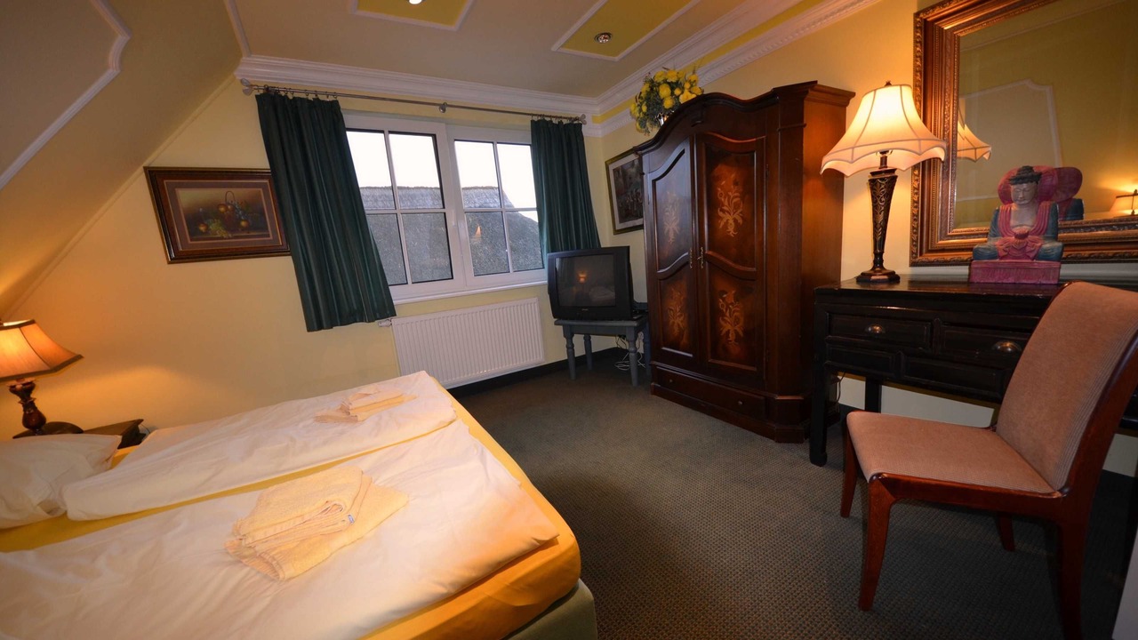 Photo of Bedroom in Gross Zicker