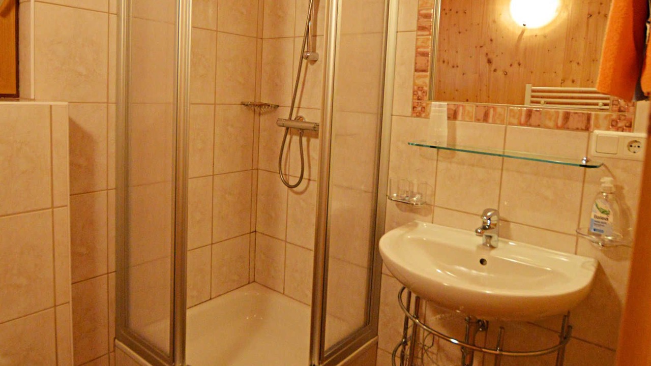 Photo of Bathroom in Sautens