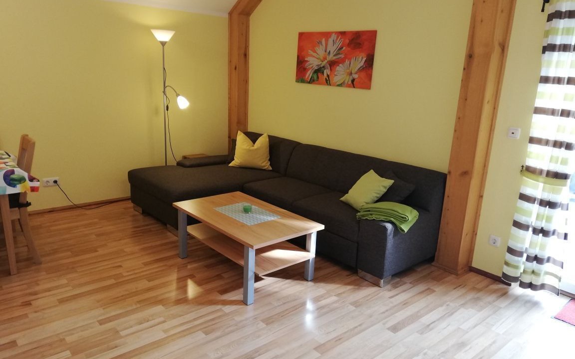 Photo of Livingroom in Weingarts