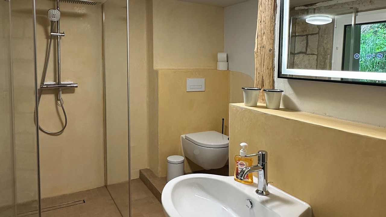 Photo of Bathroom in Prossen