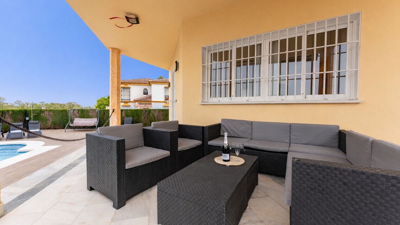 Photo of Patio Balcony in Fuente de Piedra