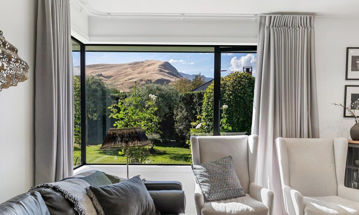 Photo of Livingroom in Lake Hayes