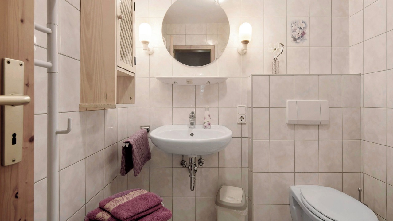 Photo of Bathroom in Eschlkam