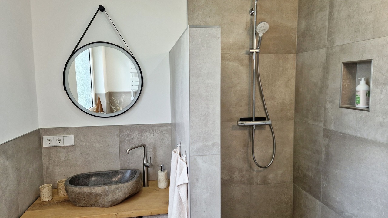 Photo of Bathroom in Delecke