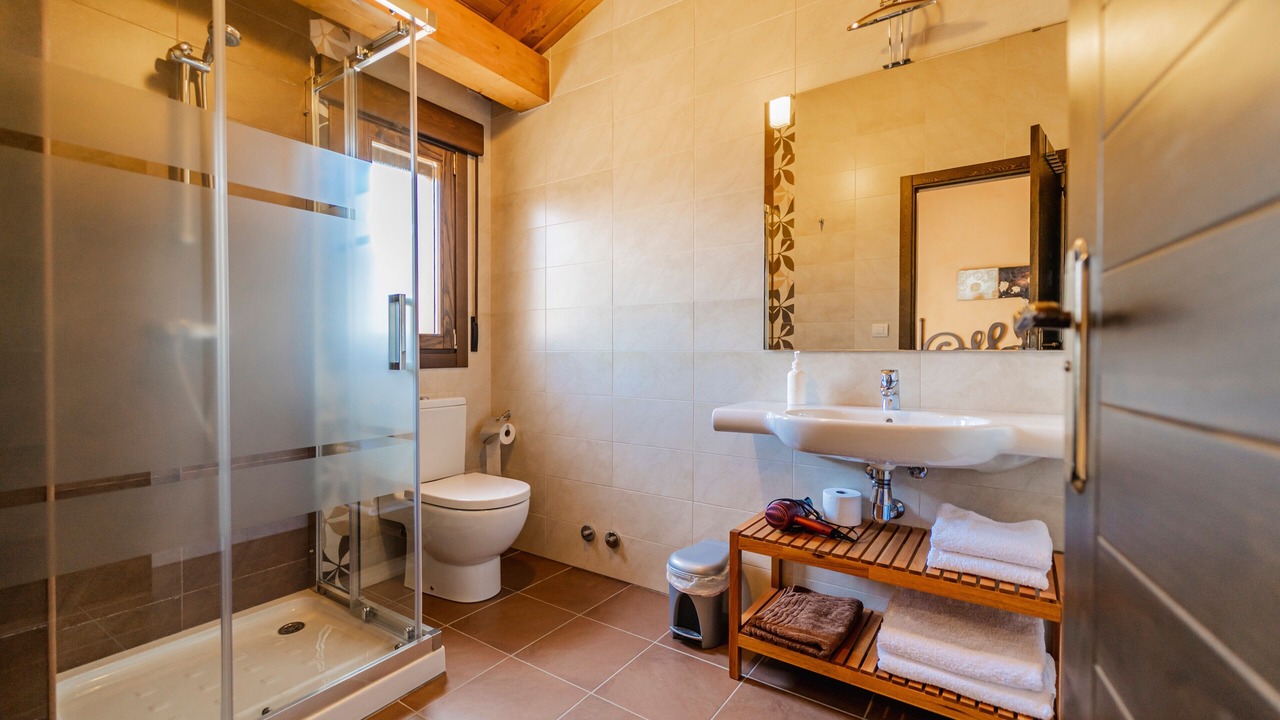 Photo of Bathroom in Espeja de San Marcelino