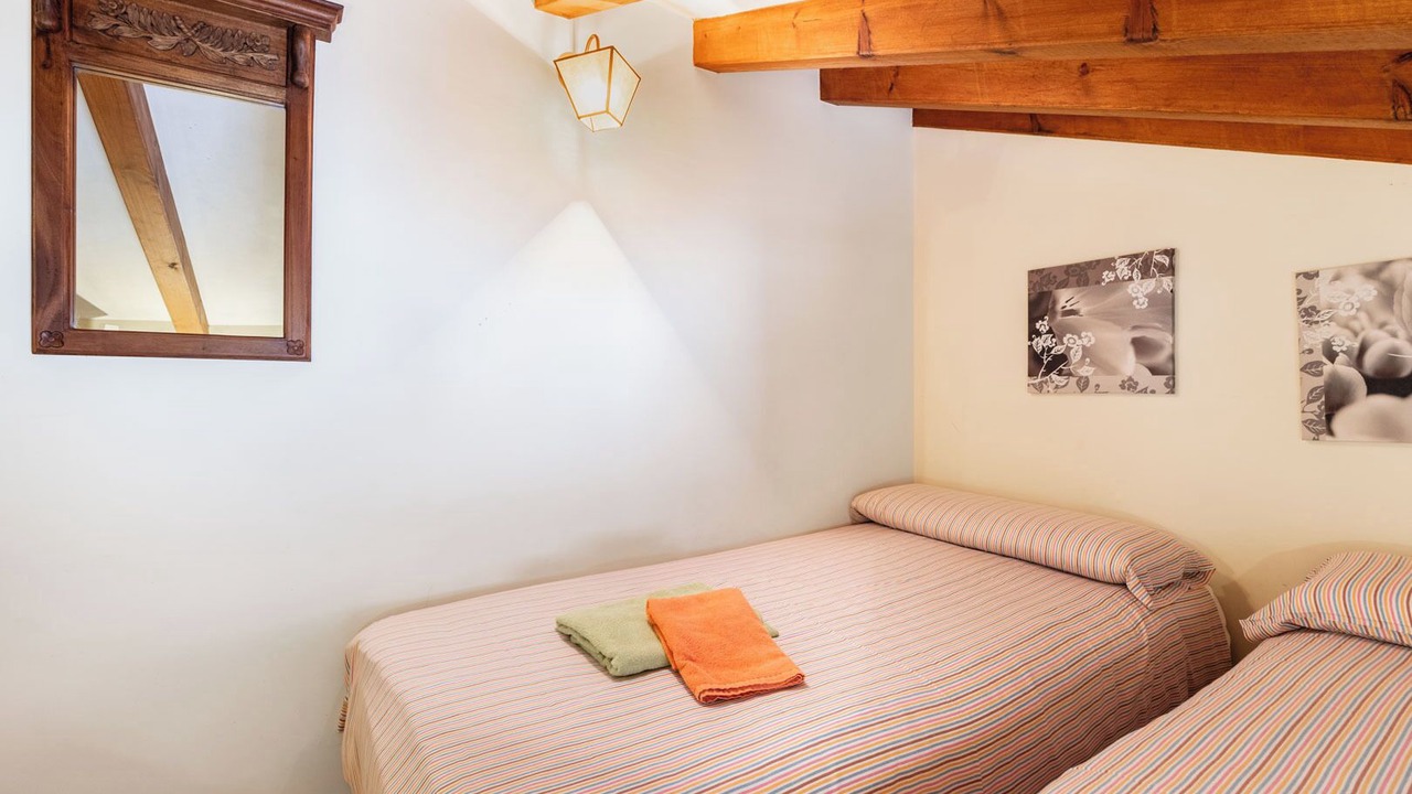 Photo of Bedroom in Herrera de Ibio