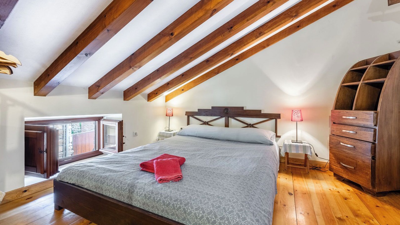 Photo of Bedroom in Herrera de Ibio