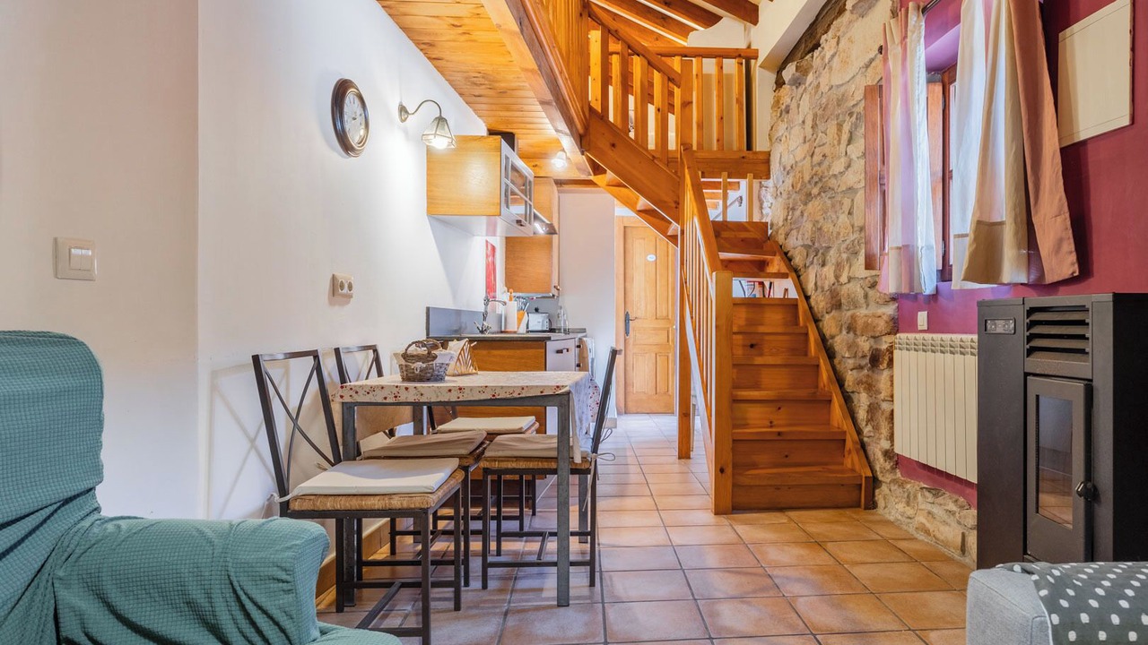 Photo of Livingroom in Herrera de Ibio