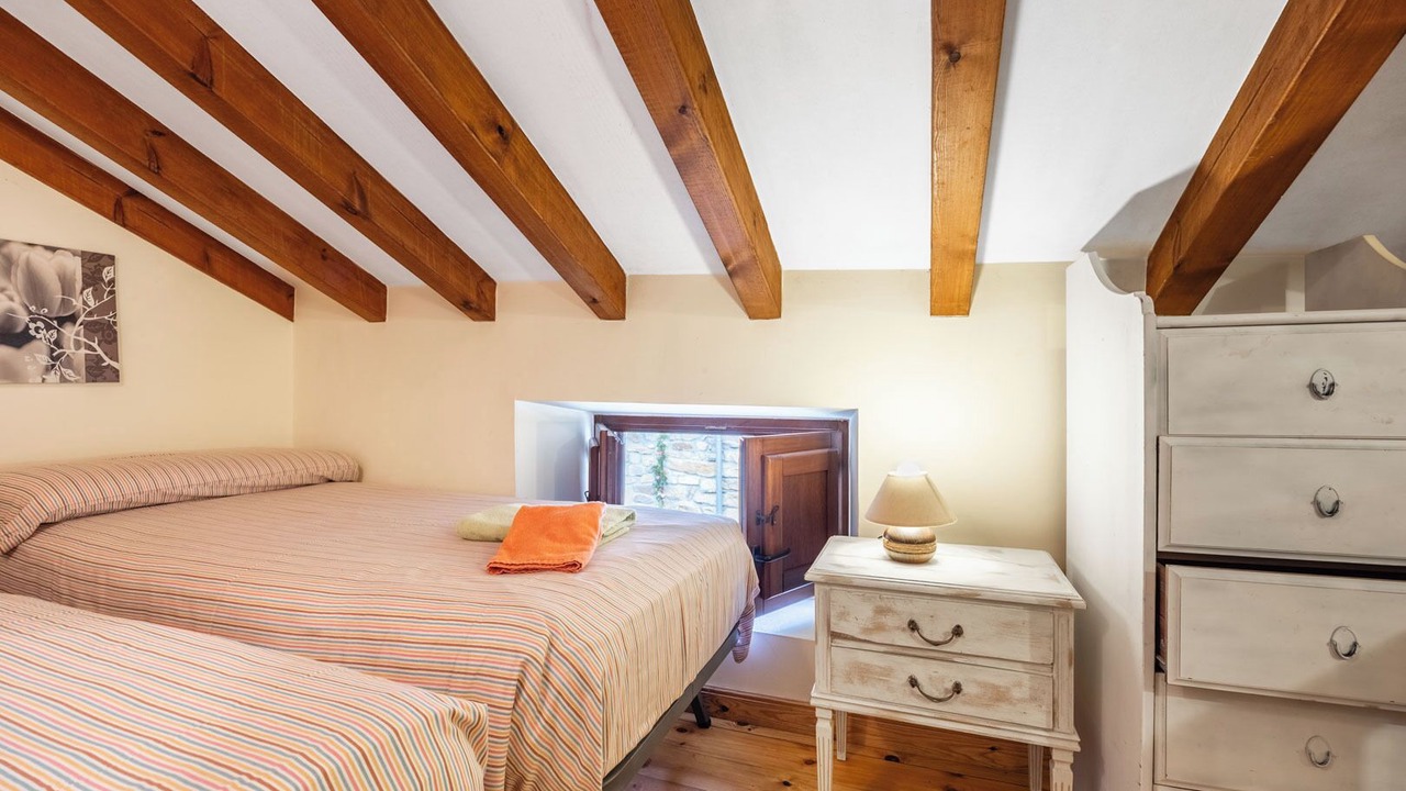 Photo of Bedroom in Herrera de Ibio