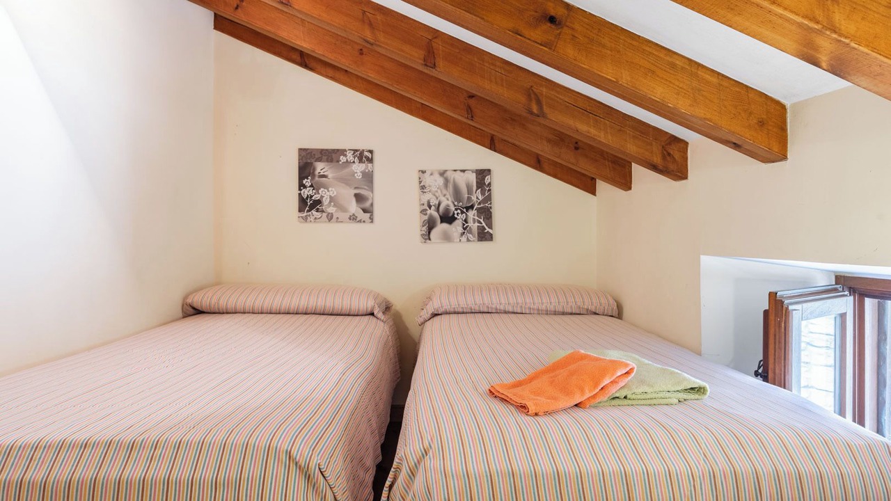 Photo of Bedroom in Herrera de Ibio