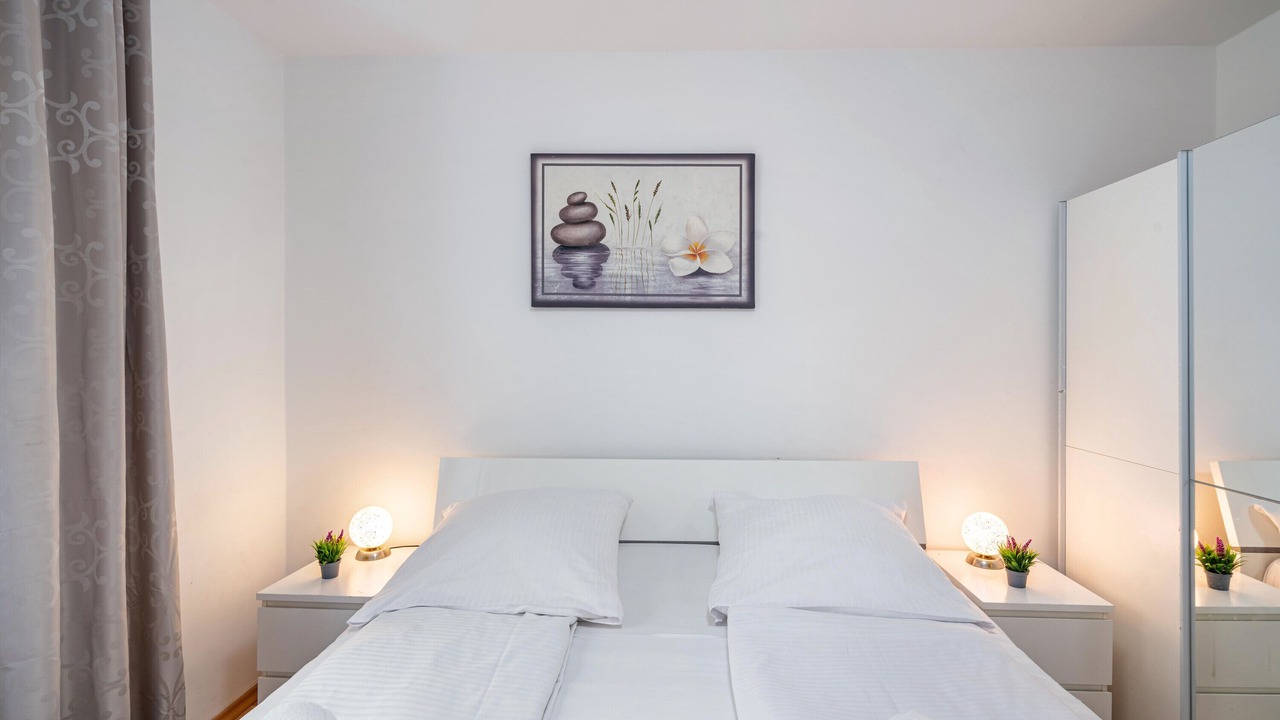 Photo of Bedroom in Ludwigsvorstadt-Kliniken