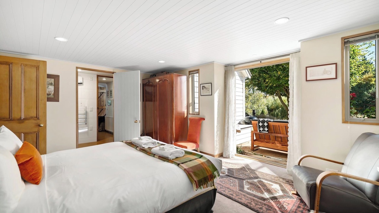 Photo of Bedroom in Lake Hayes