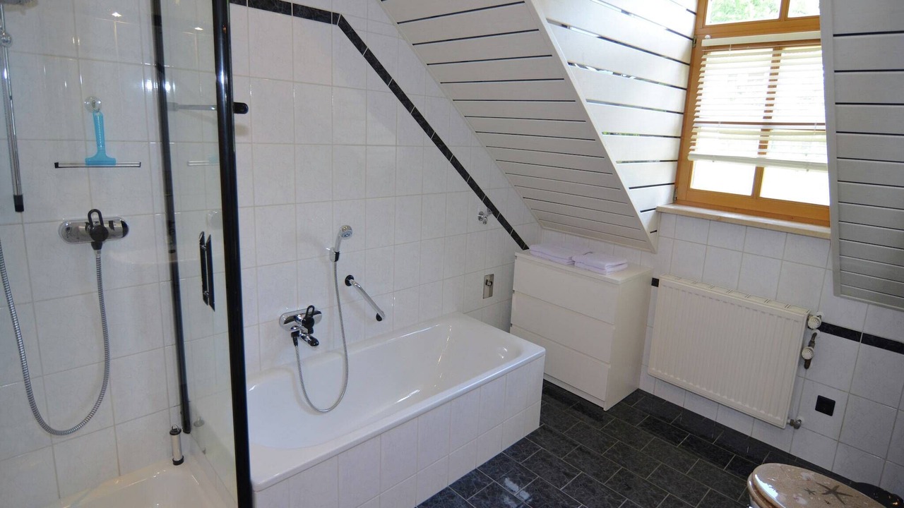 Photo of Bathroom in Prunn