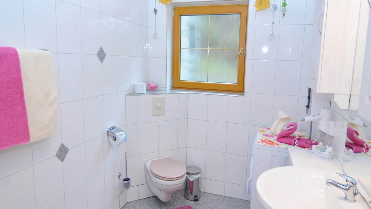 Photo of Bathroom in Prackenbach