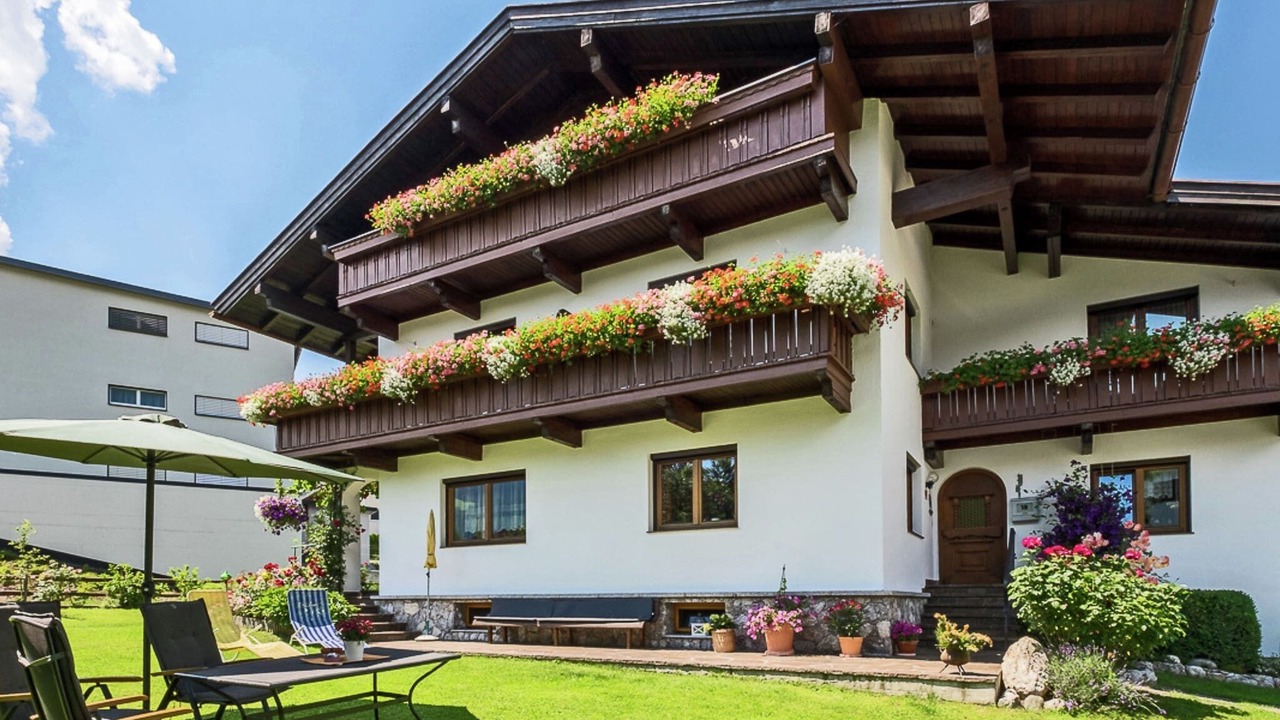Photo of Outdoor in Kapfing