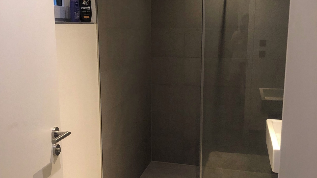 Photo of Bathroom in Industriebezirk