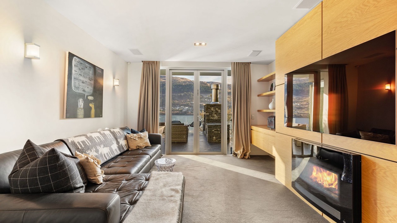 Photo of Livingroom in Kelvin Heights