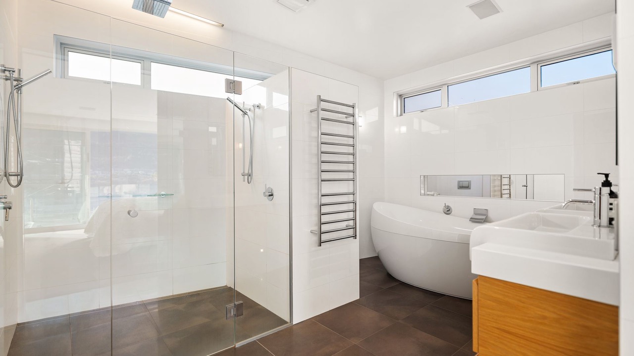 Photo of Bathroom in Kelvin Heights