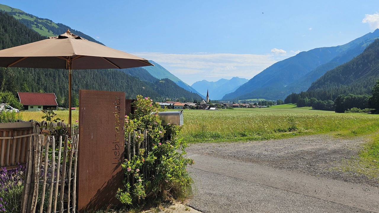 Photo of Outdoor in Bach
