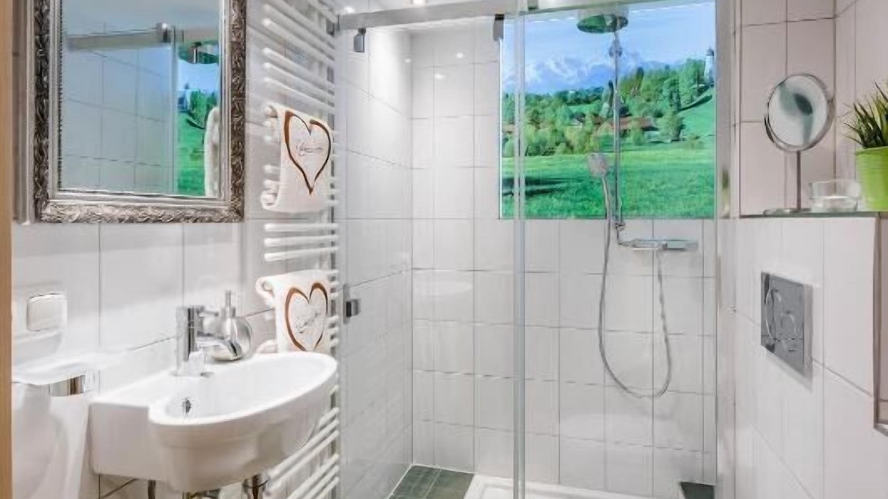 Photo of Bathroom in Obing
