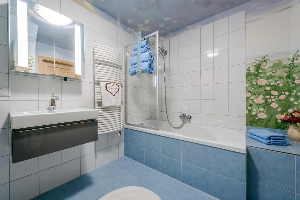 Photo of Bathroom in Obing