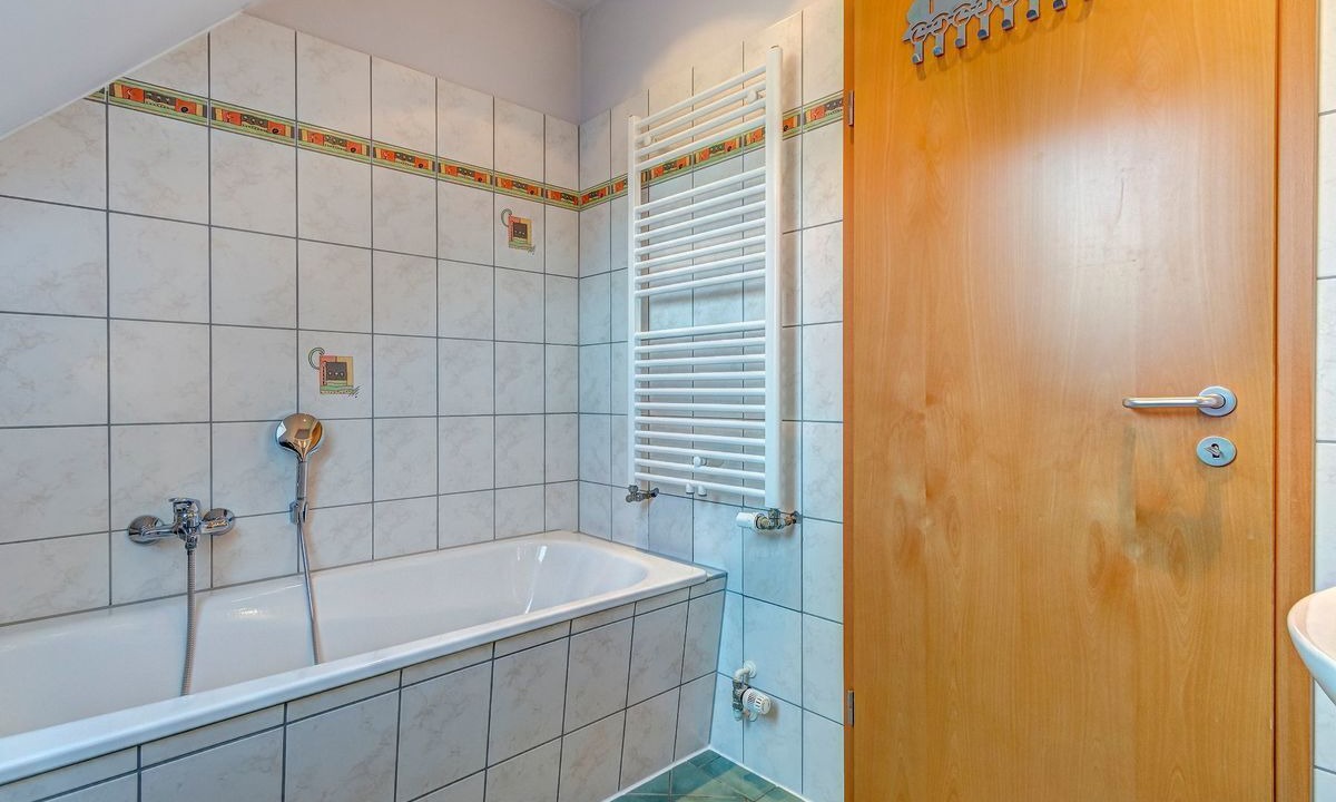 Photo of Bathroom in Kachlin