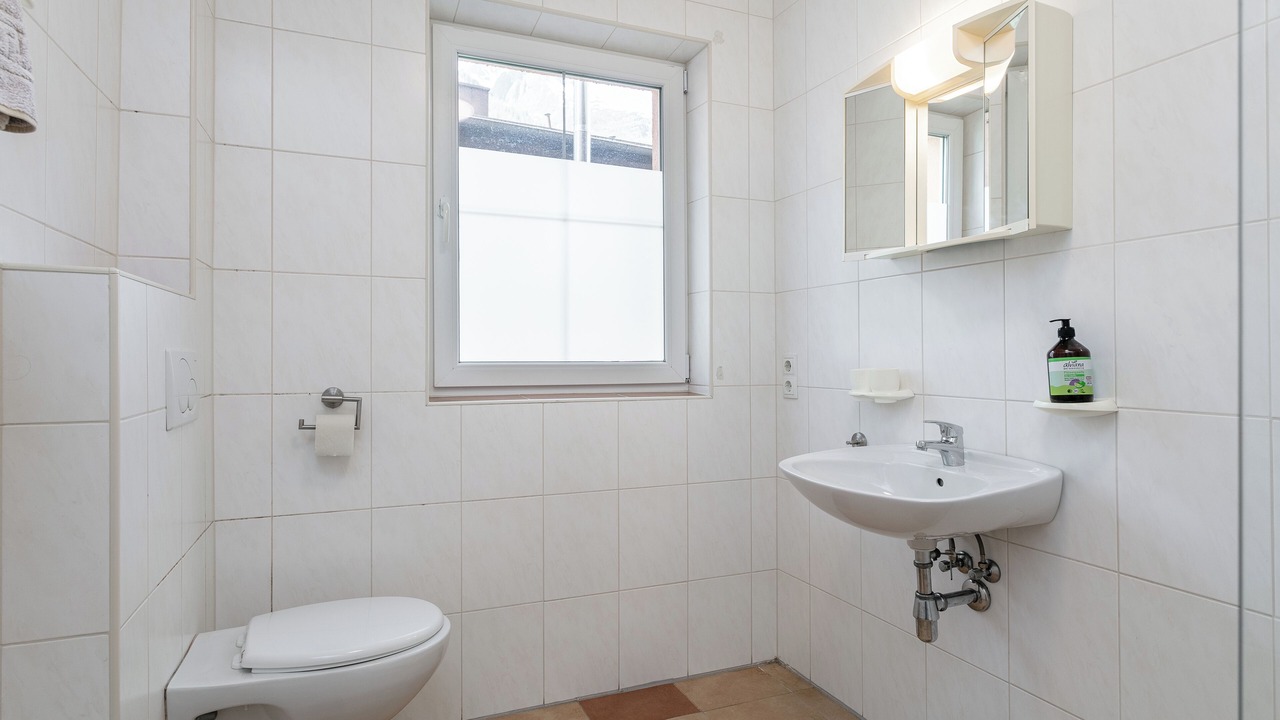 Photo of Bathroom in Huben