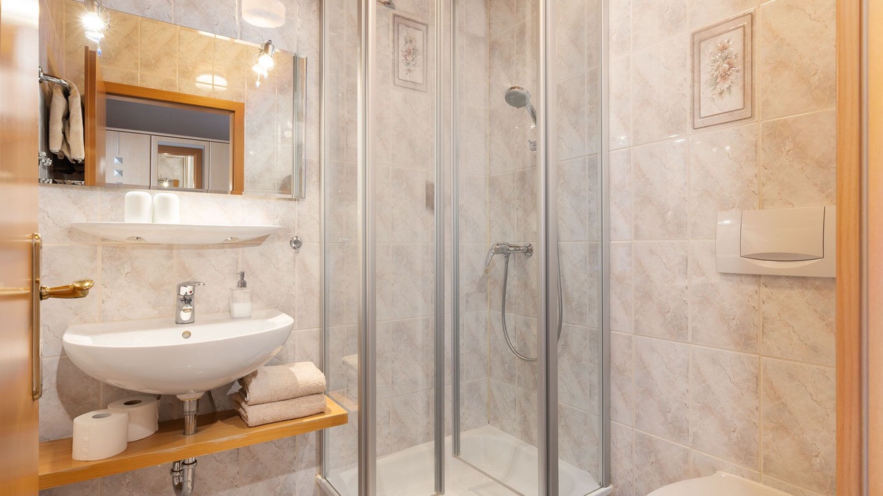 Photo of Bathroom in Rohrdorf