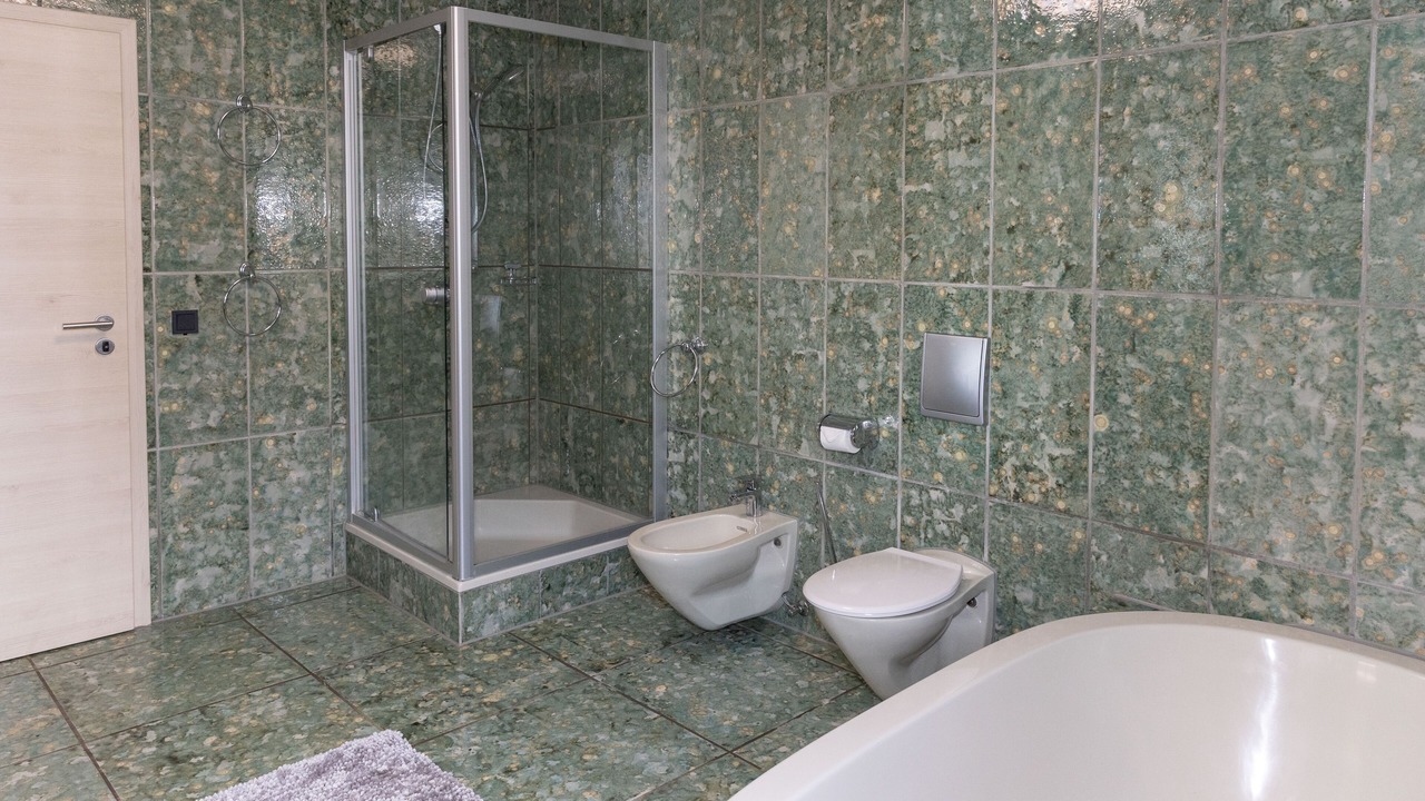 Photo of Bathroom in Allersberg