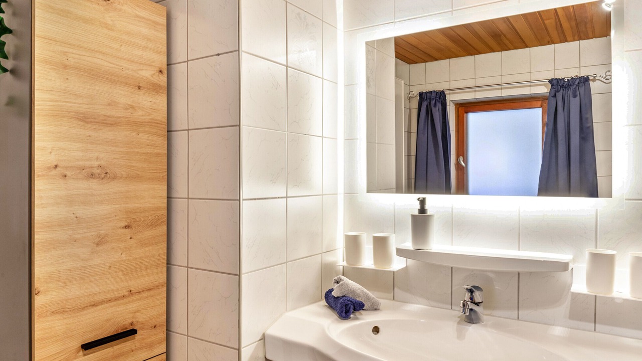Photo of Bathroom in Farchant