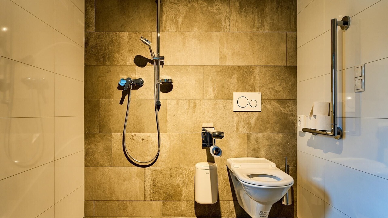Photo of Bathroom in Pradl