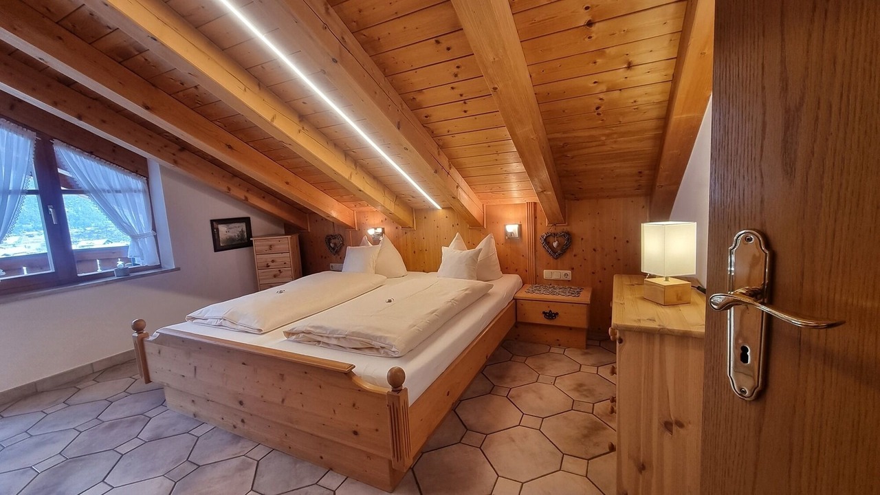 Photo of Bedroom in Mittenwald