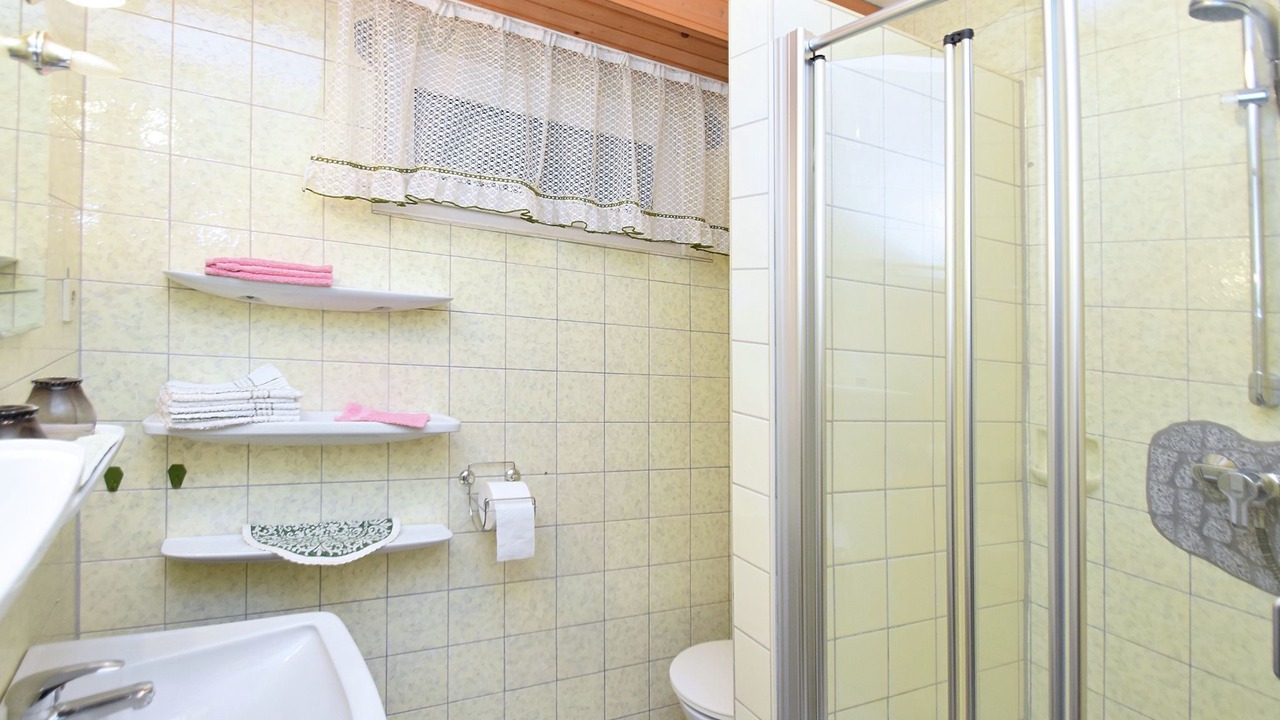 Photo of Bathroom in Roehrnbach