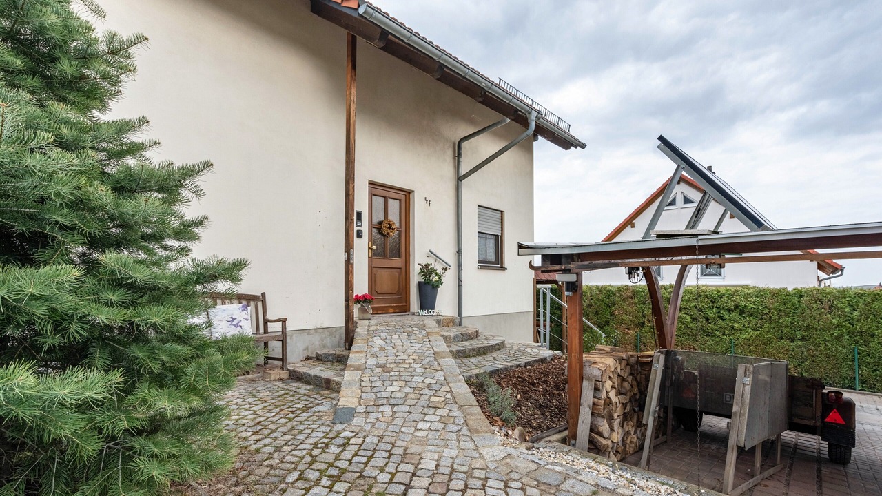 Photo of Outdoor in Hanichen