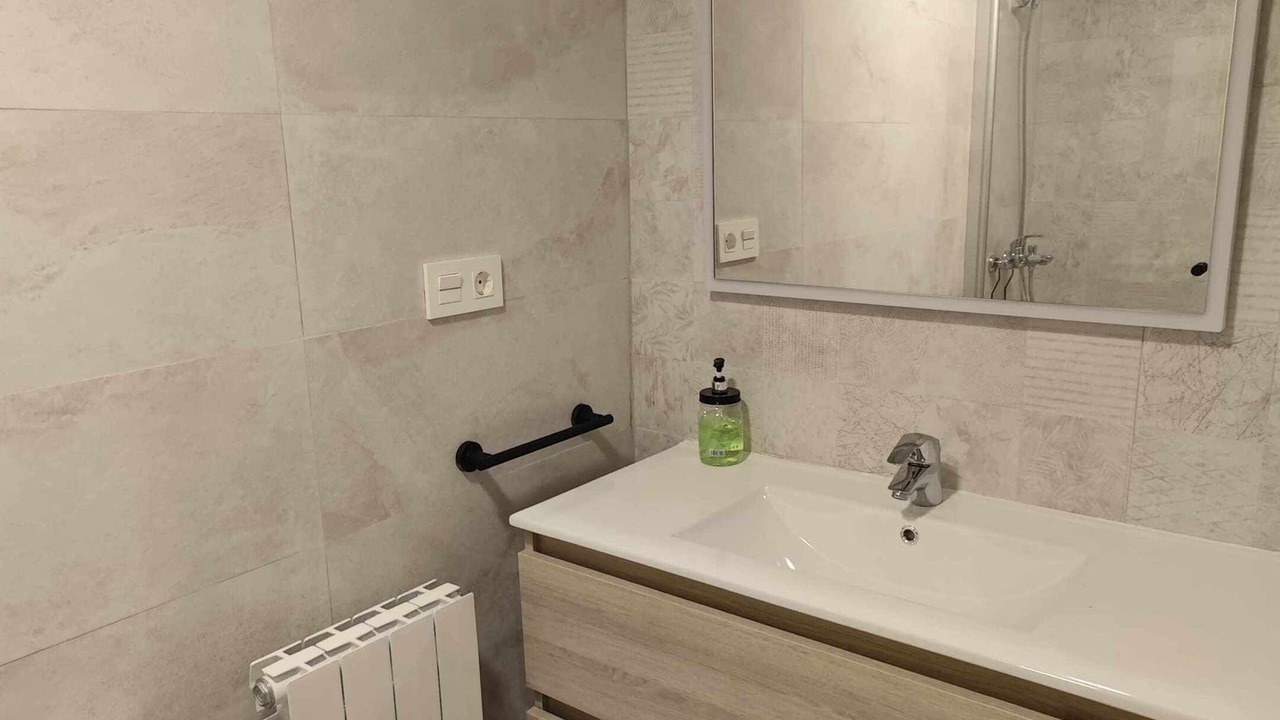Photo of Bathroom in Escarrilla