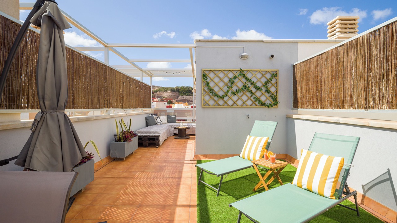 Photo of Patio Balcony in Sardina