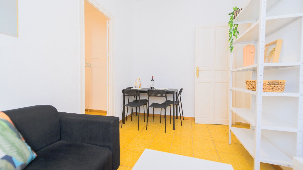 Photo of Livingroom in Gaztambide