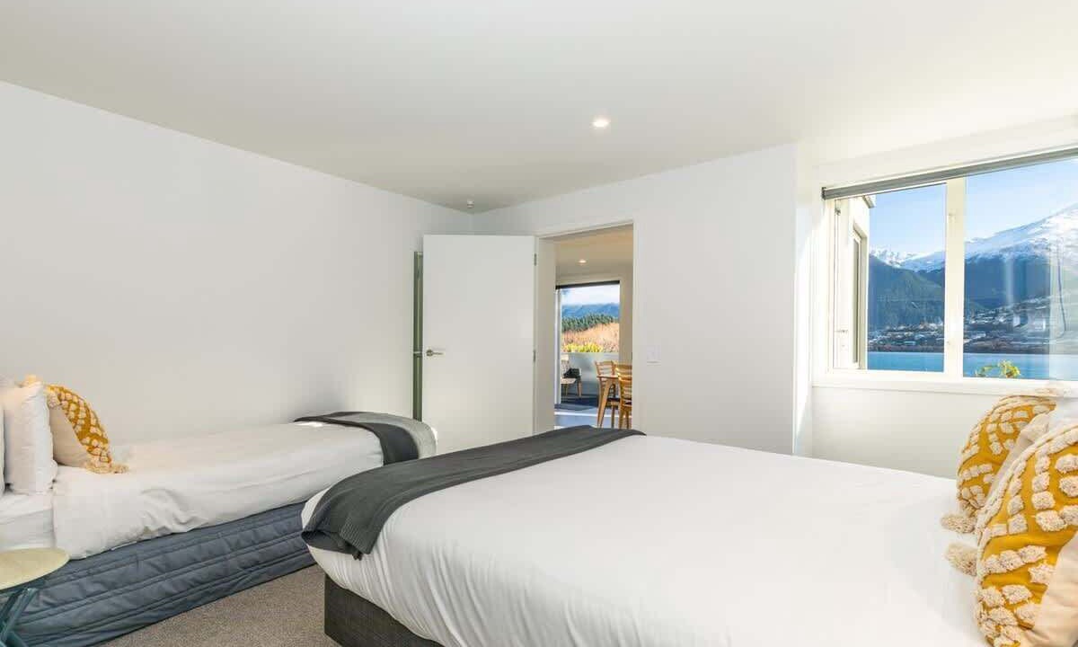 Photo of Bedroom in Kelvin Heights