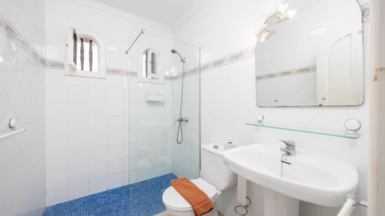 Photo of Bathroom in Los Pocillos