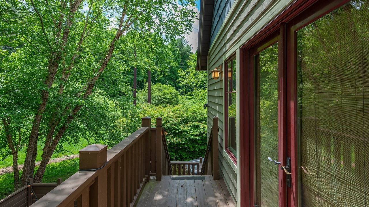 Photo of Patio Balcony in Cheshire